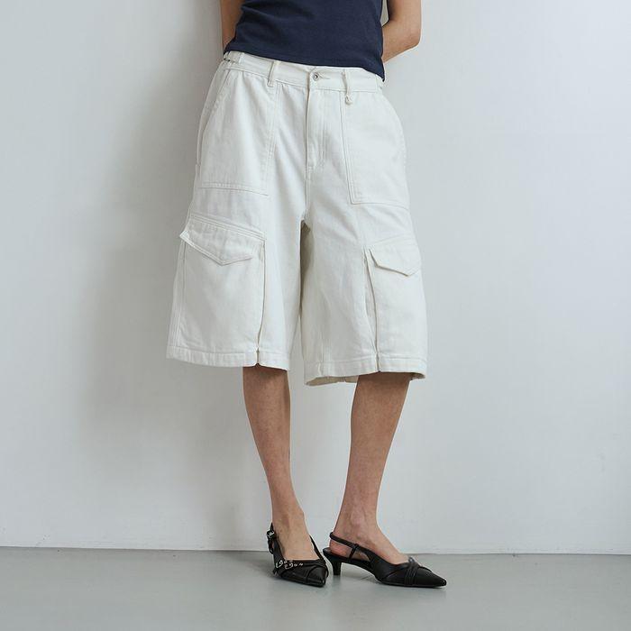 Washed Segment Bermuda Shorts Cream