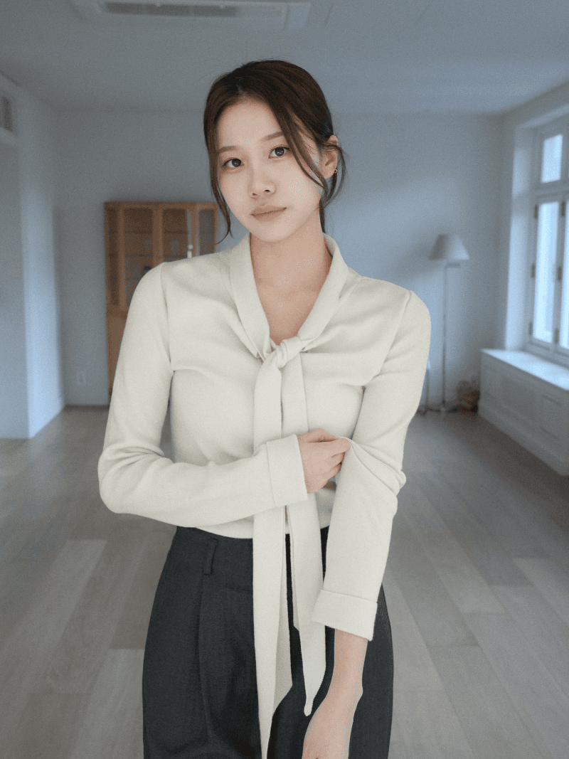 [Nouarté] 보너 스카프 니트 (크림 아이보리)