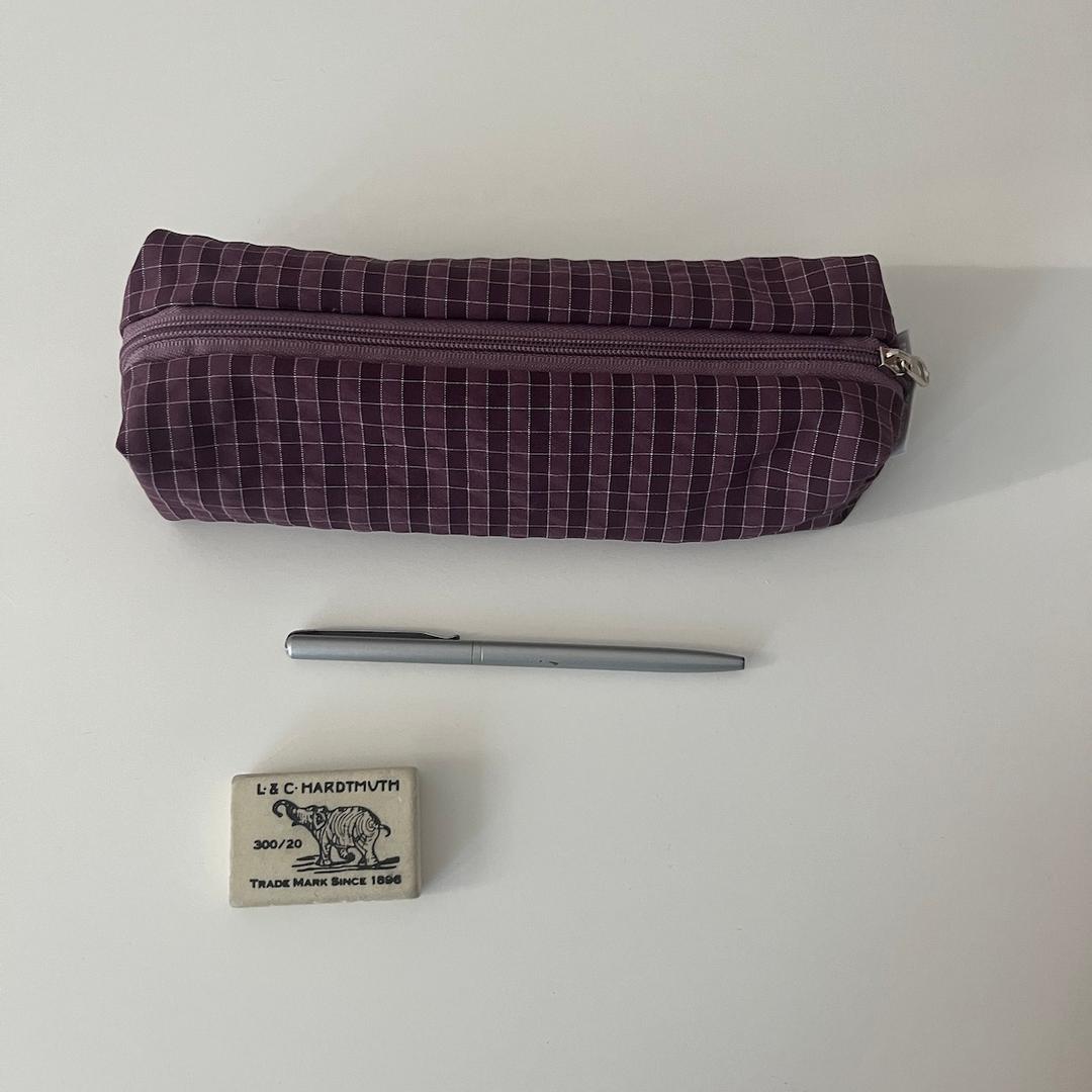 프루트 보라 윈드체크 필통