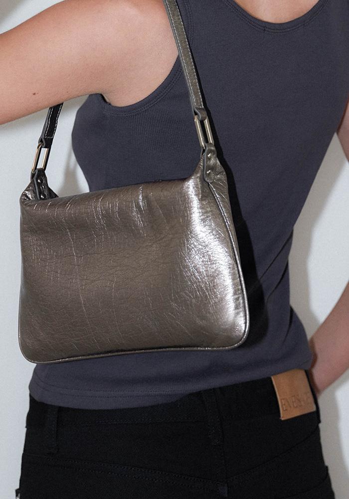 Glossy shoulder bag mini (Silver)