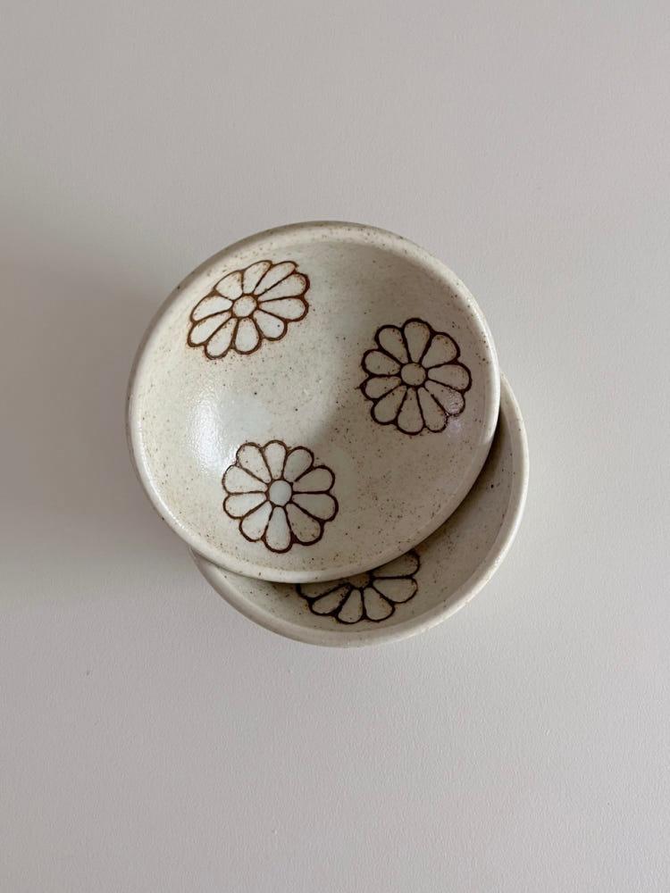 훗츄 베이지플라워 소스볼