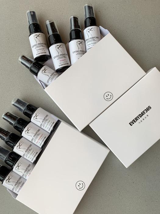 룸&패브릭 퍼퓸 스프레이  휴대용 20ml *15가지향 세트