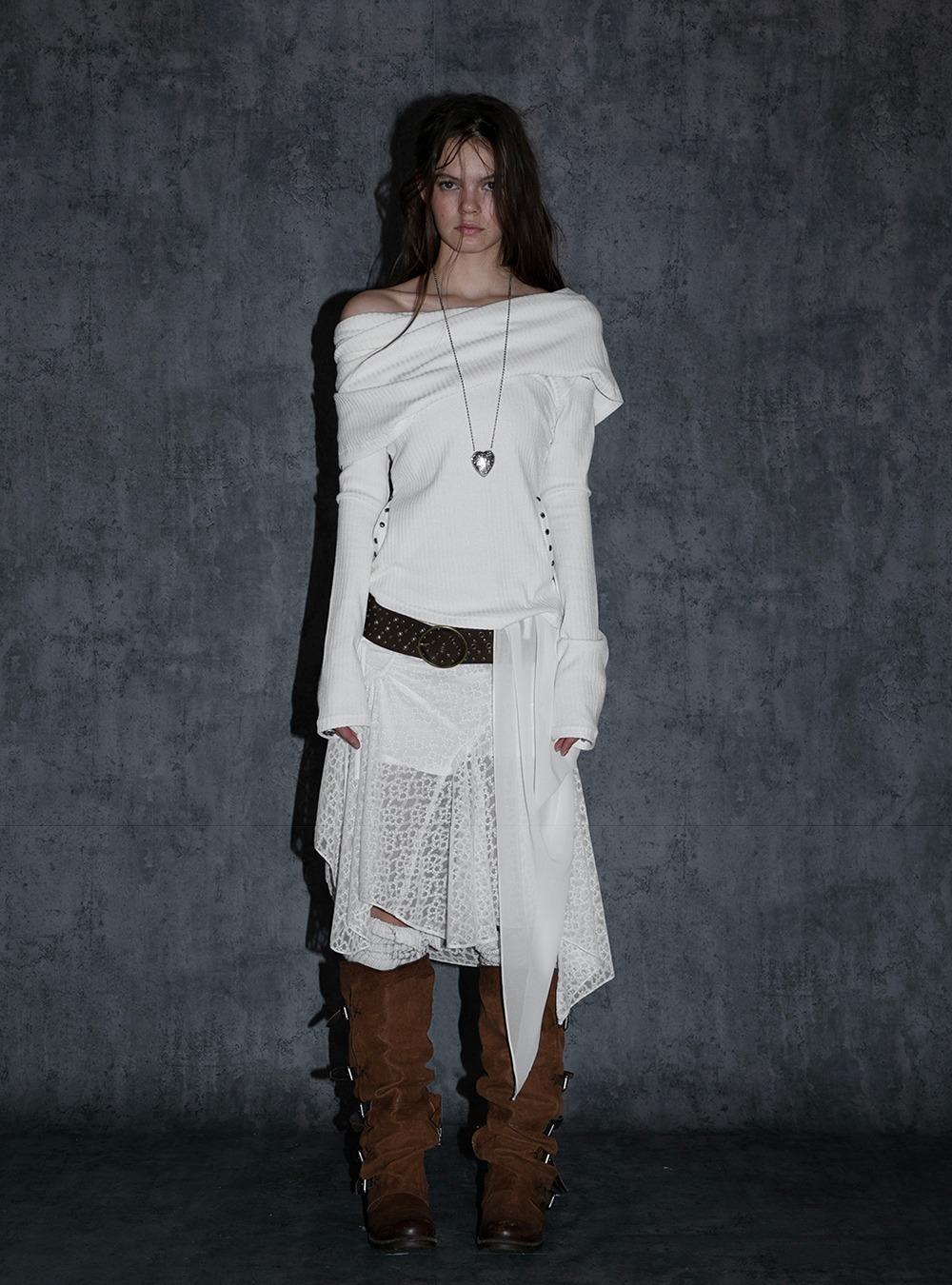 Swing Collar Knitwear Hood Top