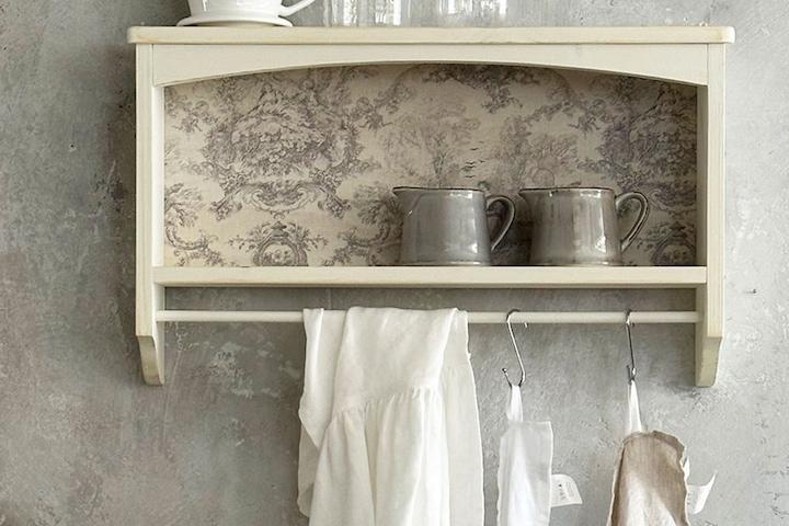 뜨왈 원목벽걸이선반 빈티지화이트 프렌치 벽선반 쉐비 꼬꼬핀