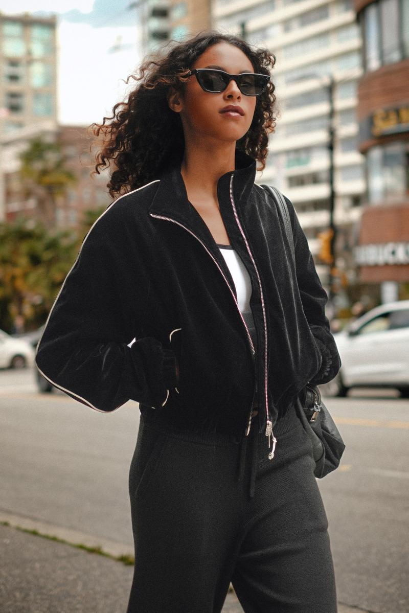 JP311 VELVET JACKET BLACK