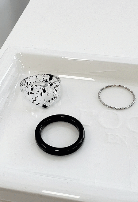 클리어 블랙 카우 반지 3set