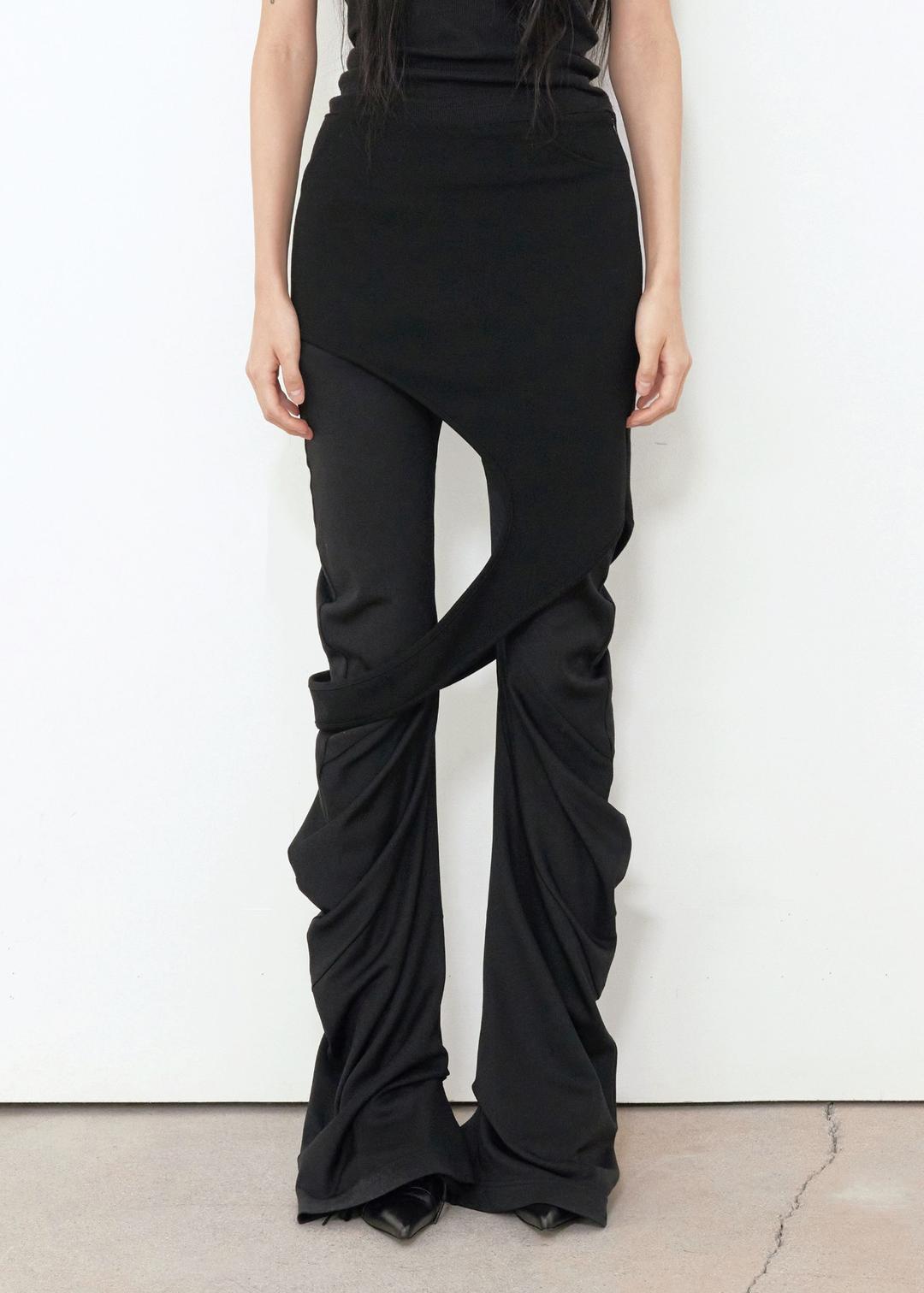 DEEP HOLE LAYERED SKIRT, BLACK