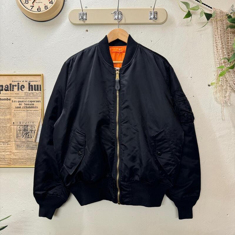 (110) Alpha Industries Black Ma-1 Flight Jacket (Mjk.207)