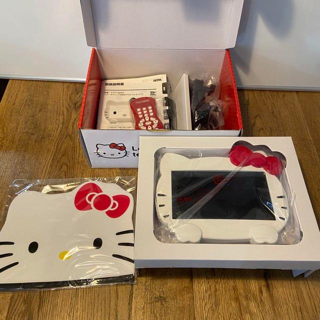 動作OK 希少 SEIWA Hello Kitty 7V型TV KTV1000F
