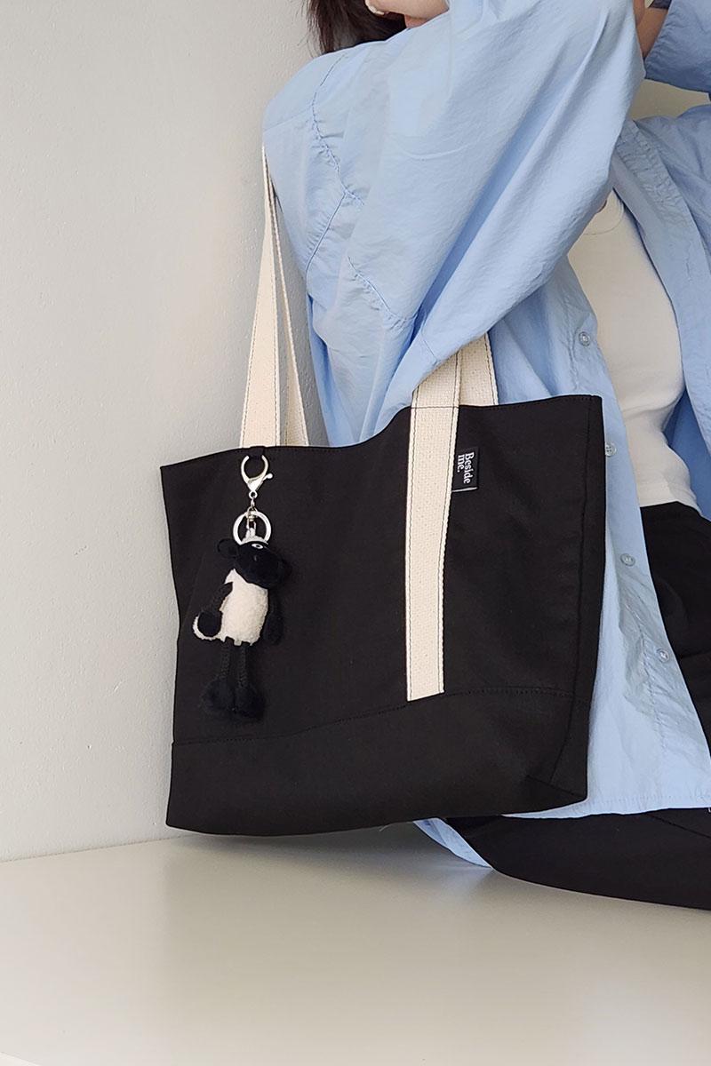 webbing simple line bag  - black / [M] size