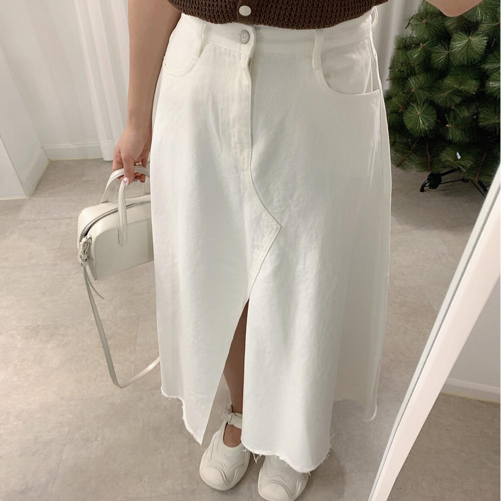 디엔 사선 트임 스커트 A0041