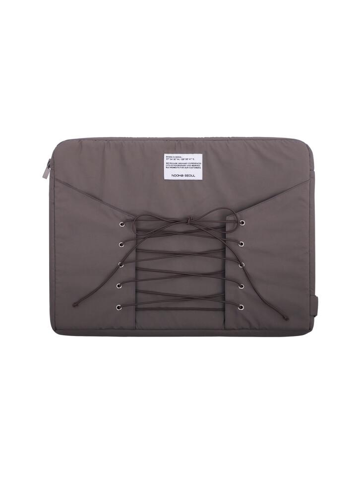 Eyelet Laptop Pouch_Heather