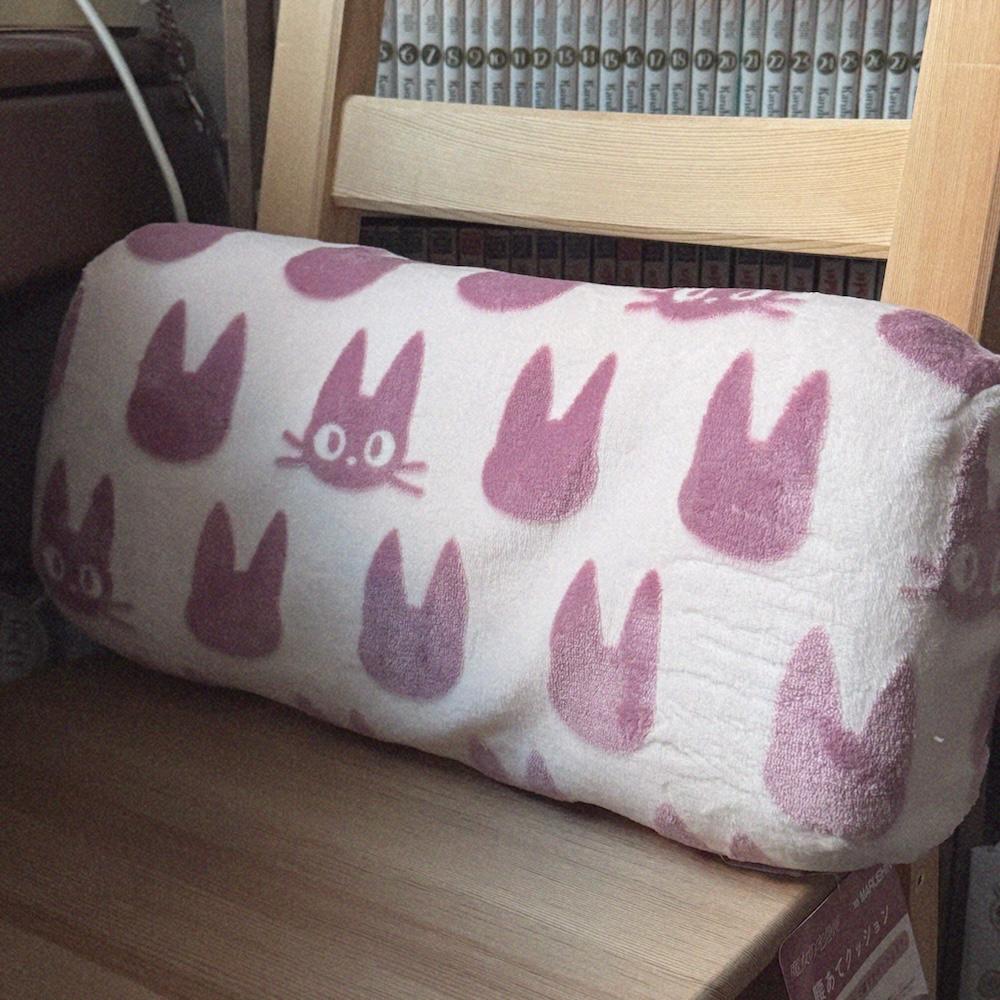 (마녀배달부키키) 지지 허리 쿠션