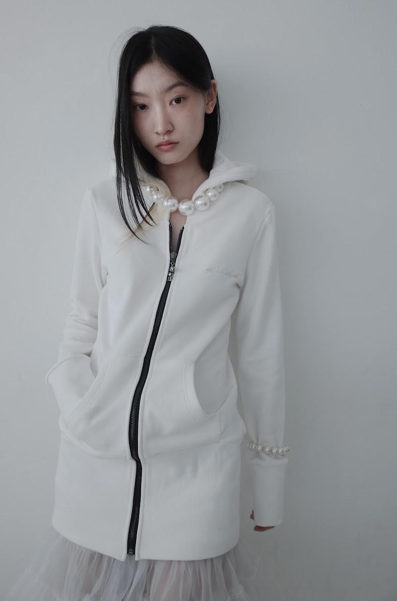 Wings Zip up (white) SALE