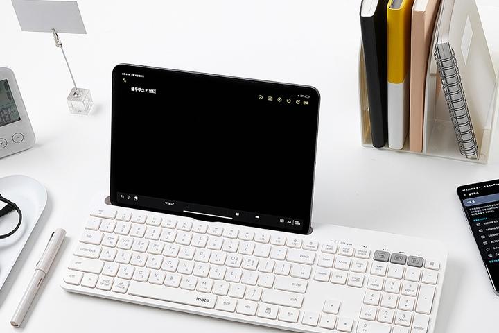 아이노트 K608RB 멀티커넥트 블루투스 무선 키보드