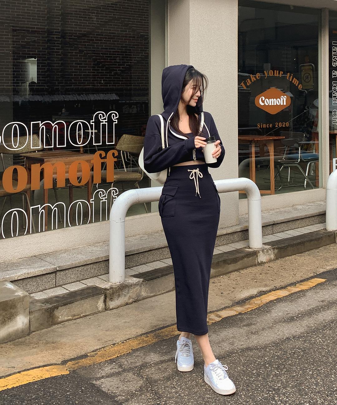 러브썸원 [MADE] 투웨이 크롭 후드집업 나시 카고 스커트 스웨트 트레이닝 세트