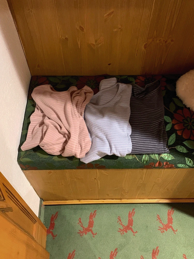 [🍧부들촉감/이너템🫧] 코코 기모 스트라이프 티셔츠