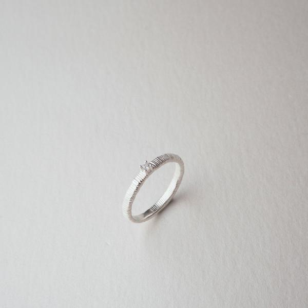 Silhouette Stone Ring