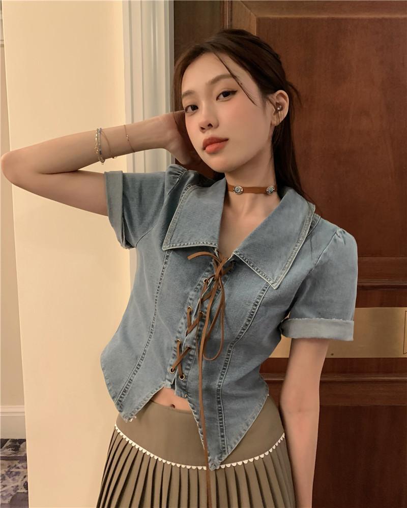 데님 카라 아일렛 크롭 반팔 탑