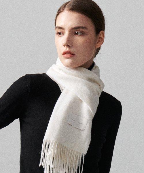 LAMBS WOOL 100 MUFFLER [NATURAL WHITE]