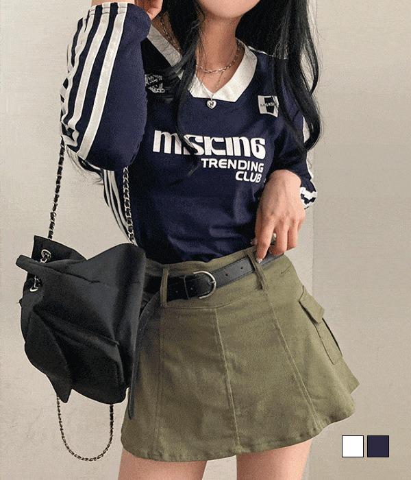 [무료배송] 저스트 y2k, 스포티 져지 배색 라인 트랙 세미크롭 브이넥 티셔츠