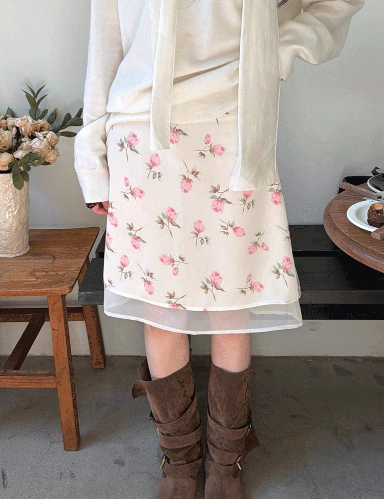 키치앤로브 플라워 이중 쉬폰 레이어드 새틴스커트(2color)