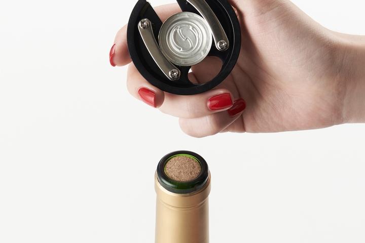 미국 아마존 6년연속 판매 1위! 와인용품 와인 호일커터(원터치로 안전하고 깔끔하게)