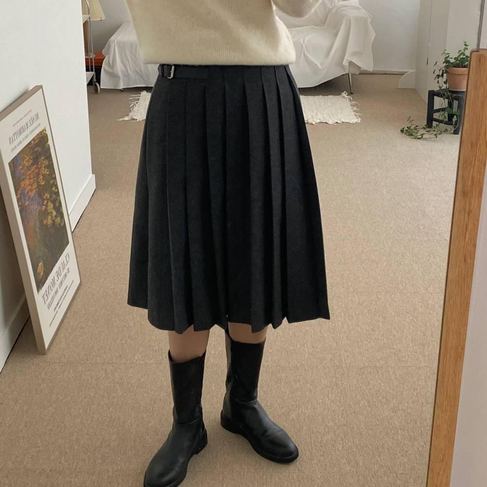 컴히얼 comehere 시나몬스커트 플리츠스커트 (M당일)