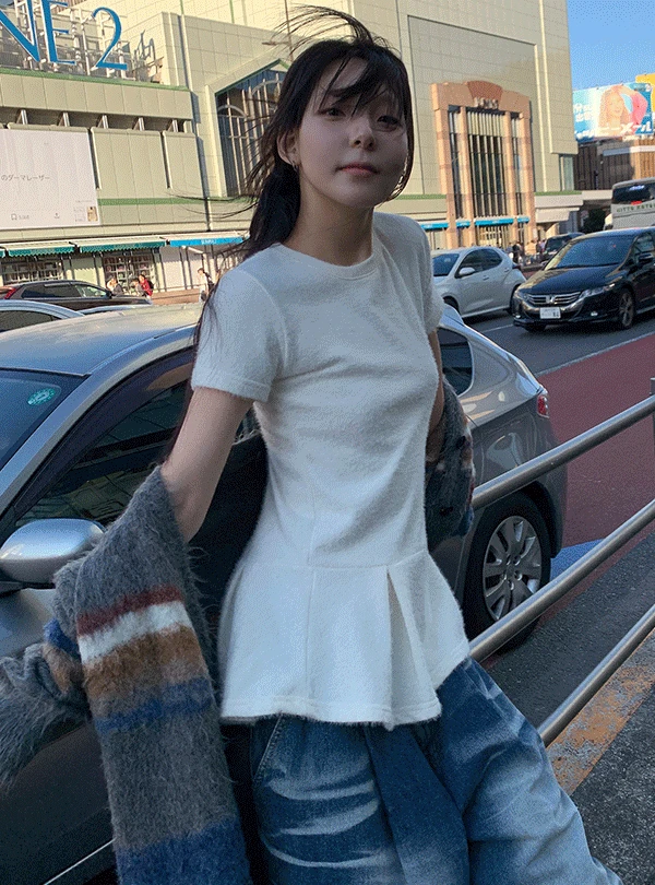FLARE FUR WINTER TEE (3C)