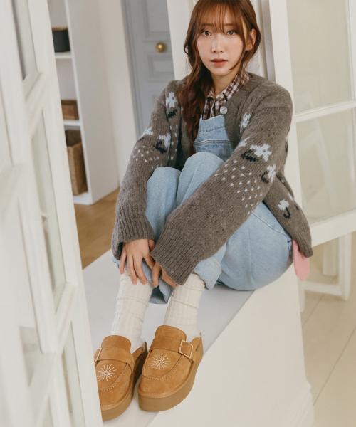 Yull 율 소가죽 자수포인트 통굽 방한 뮬_2color