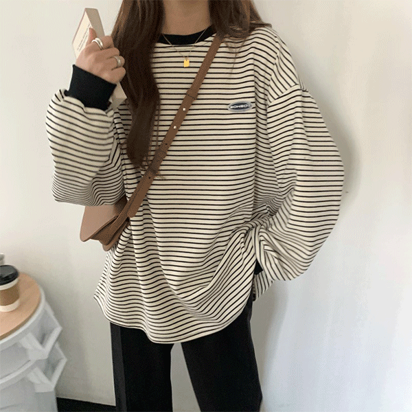 [데일리/꾸안꾸] 릴리프 스트라이프 오버핏 티셔츠 - tt29370