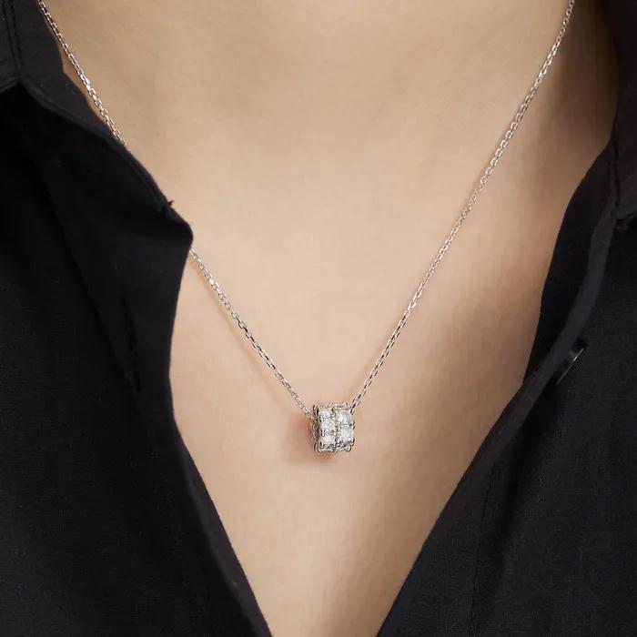 에센스 실버(W) 트윙클 모이사나이트 목걸이 HL4N4B443W9450