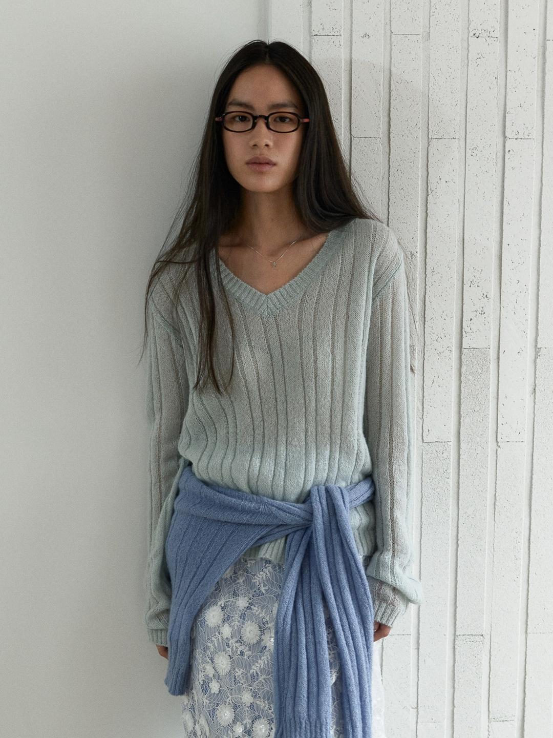 [6차 리오더] SHEER V-NECK KNIT_MINT