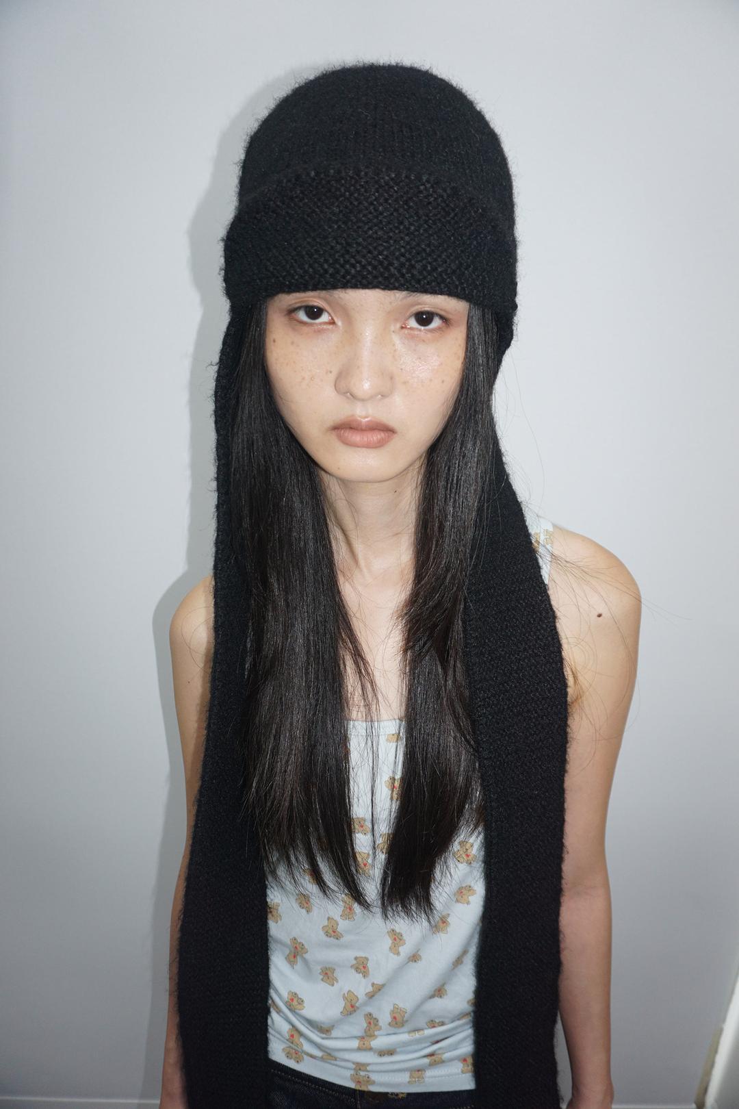 Flap Tail Beanie Black