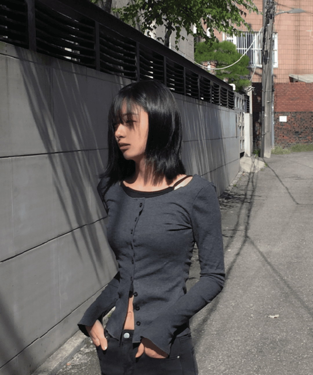 슬림핏 차콜 가디건