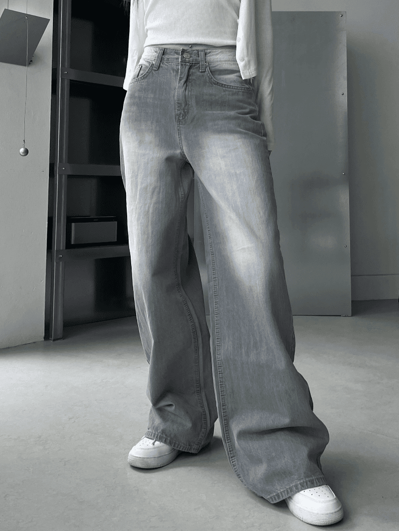 Roof Wide Denim Pants