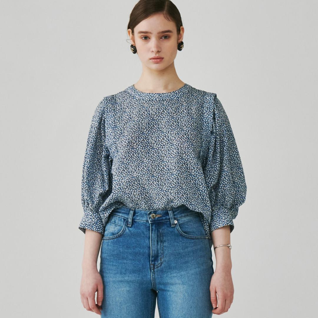 Bouquet Blouse - 2Colors