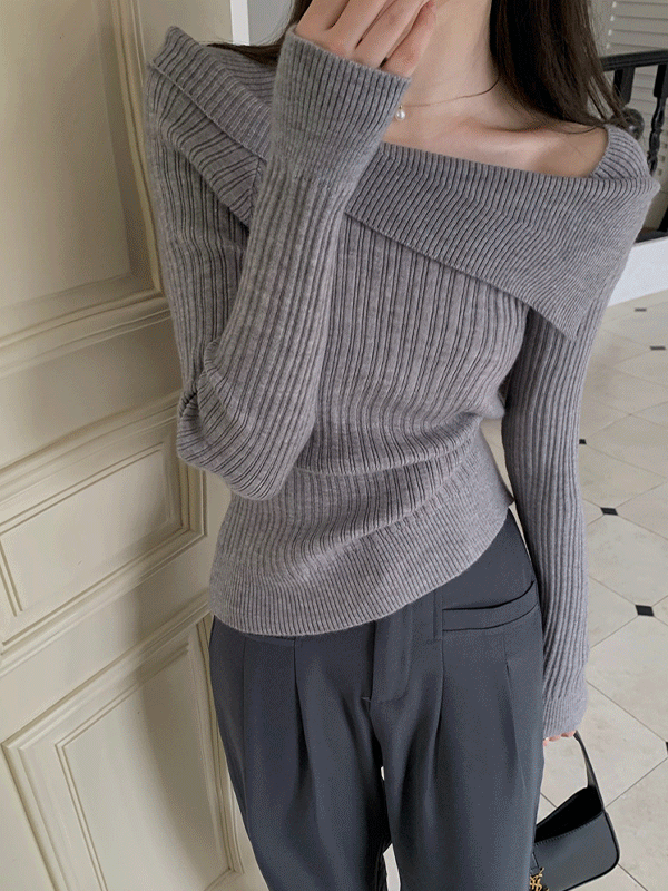 [가을신상🍁] 리즈 오프숄더 니트