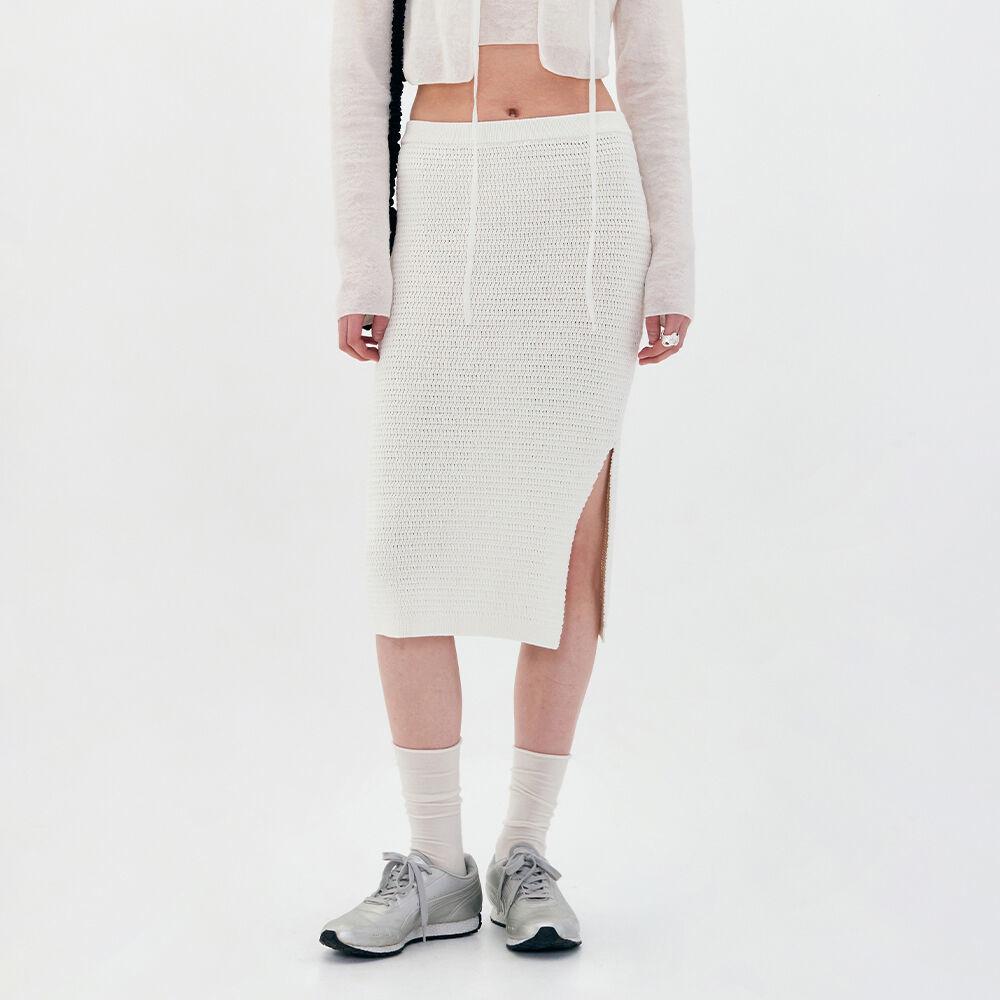 SIDE SLIT KNIT SKIRT - WHITE