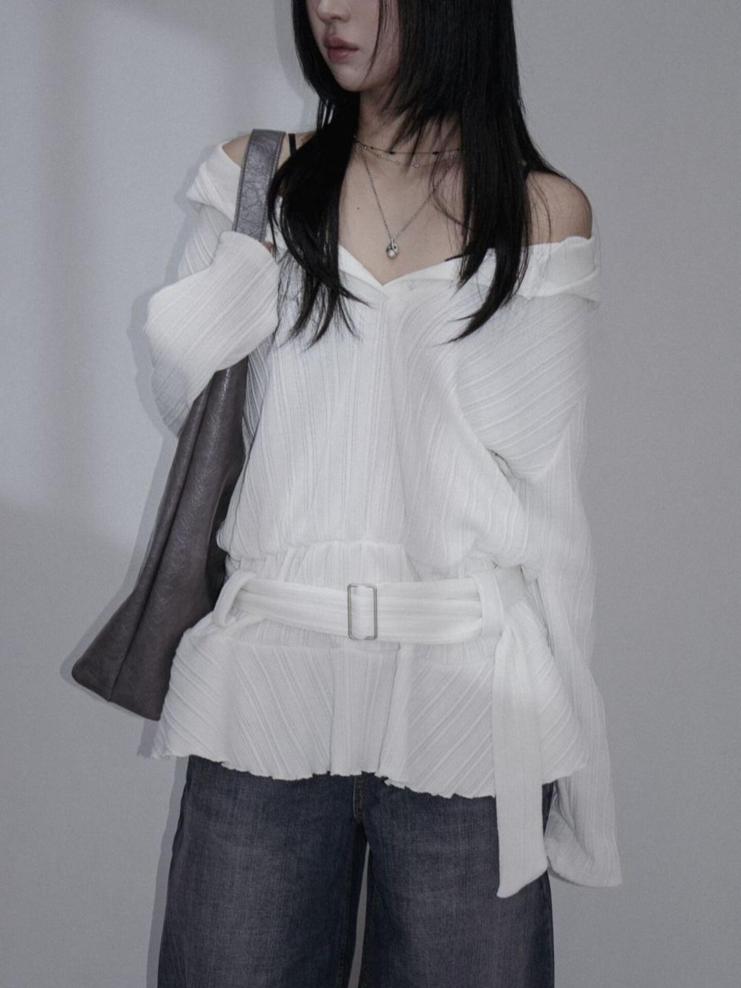 [2COL]Belted Textured Flare Hood Top  벨티드 텍스처드 플레어 후드탑