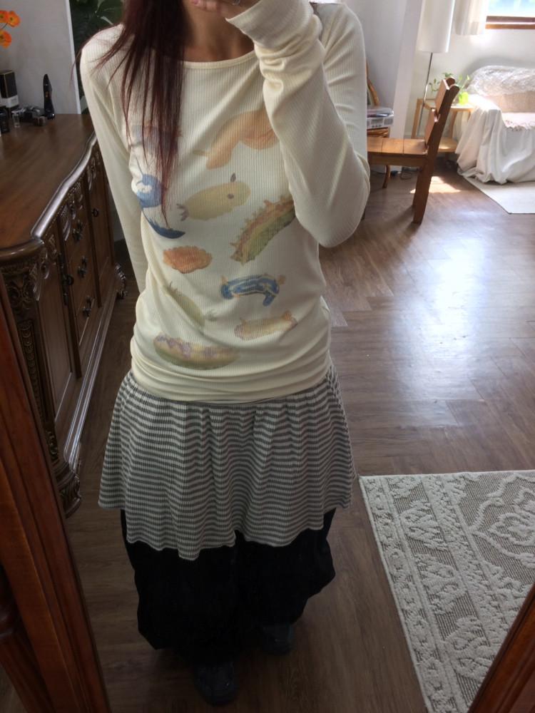 골지 스판 슬림 빈티지 베니 나염 긴팔 티셔츠 (2 color)