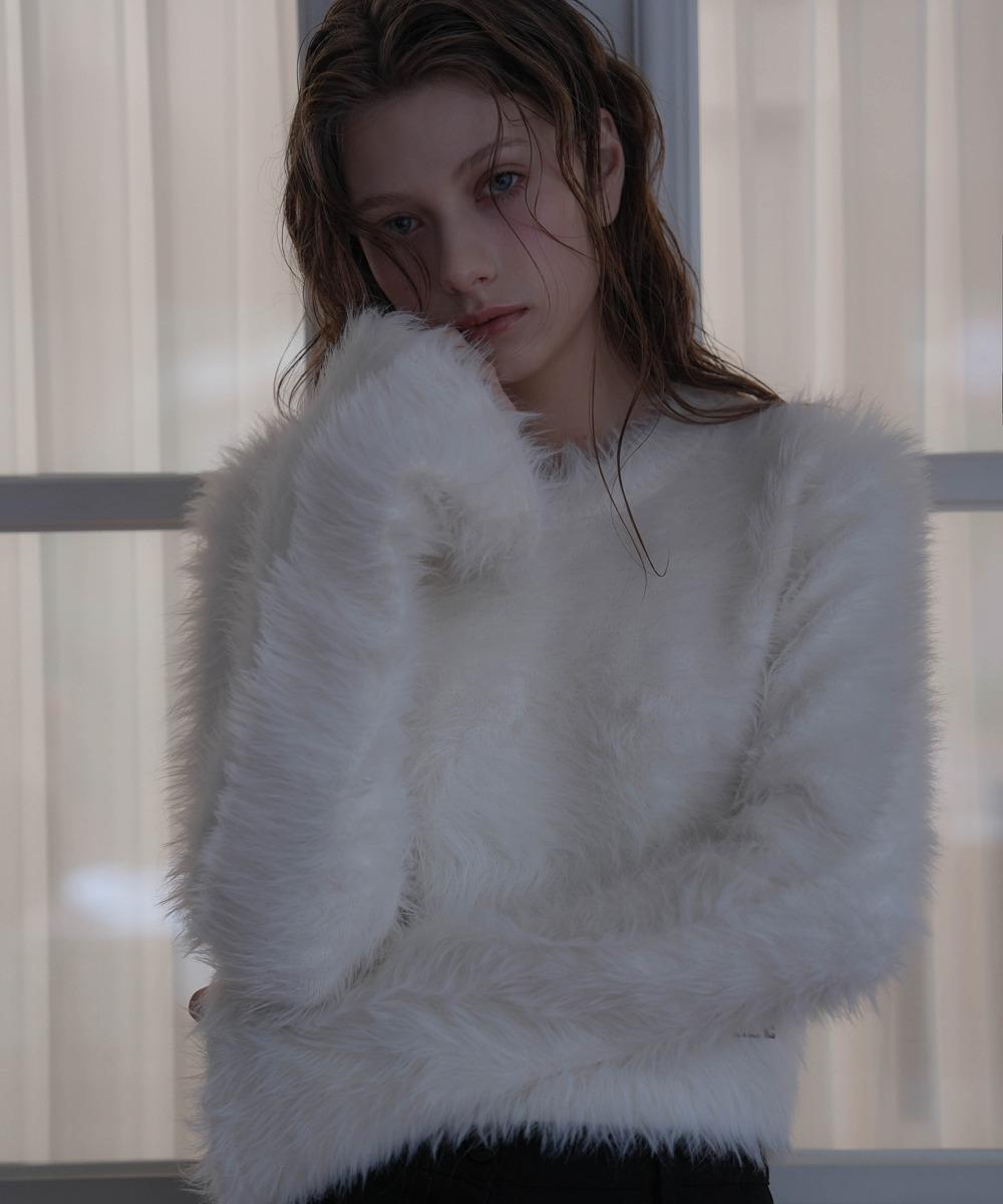 [12/12 예약발송] Hairy Flare Sleeve Knit [Ivory]