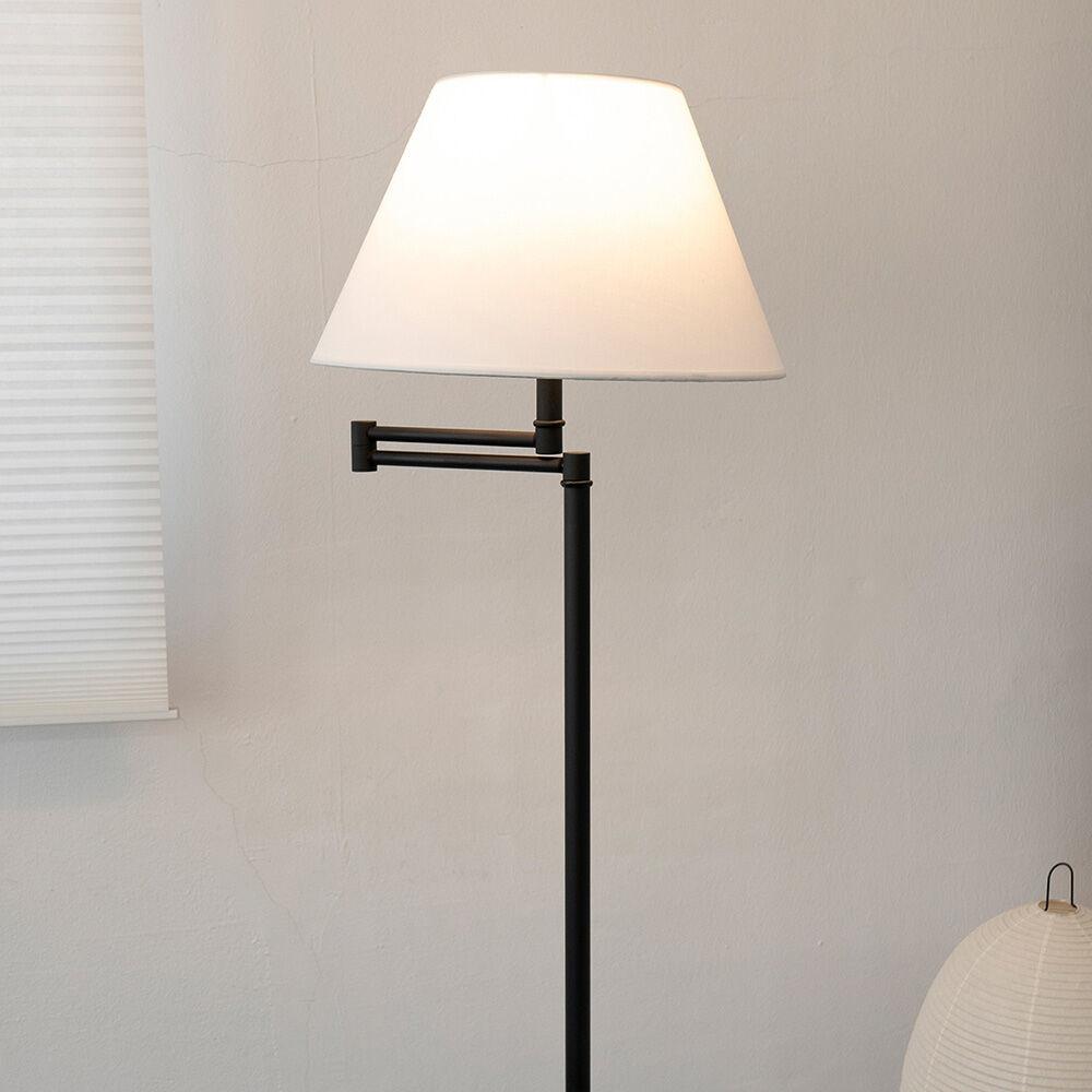 Line Floor Lamp Black
