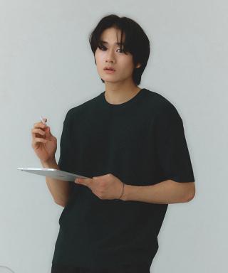 남성) 조직변형 라운드넥 반팔티_PHE2ER1010