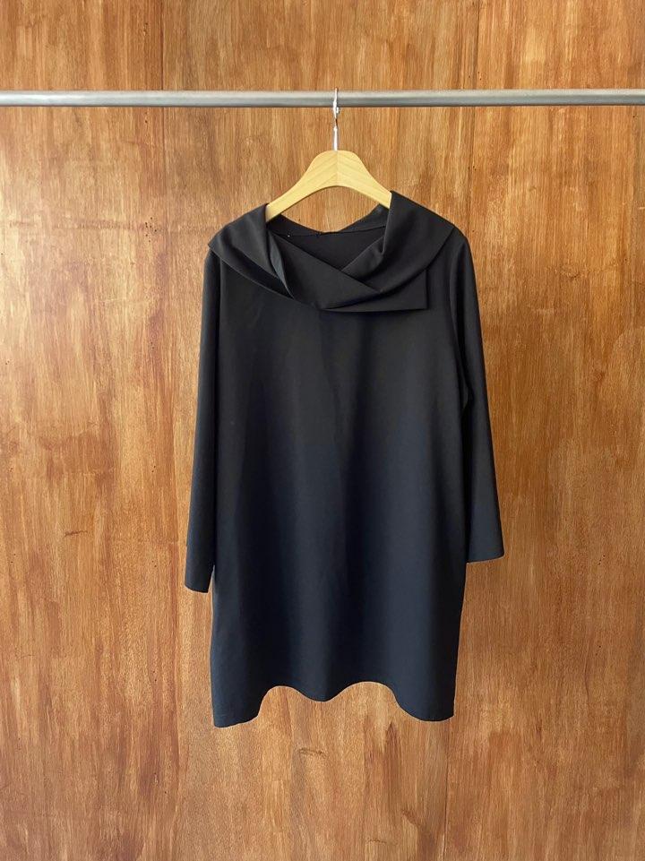 Black draft neck top