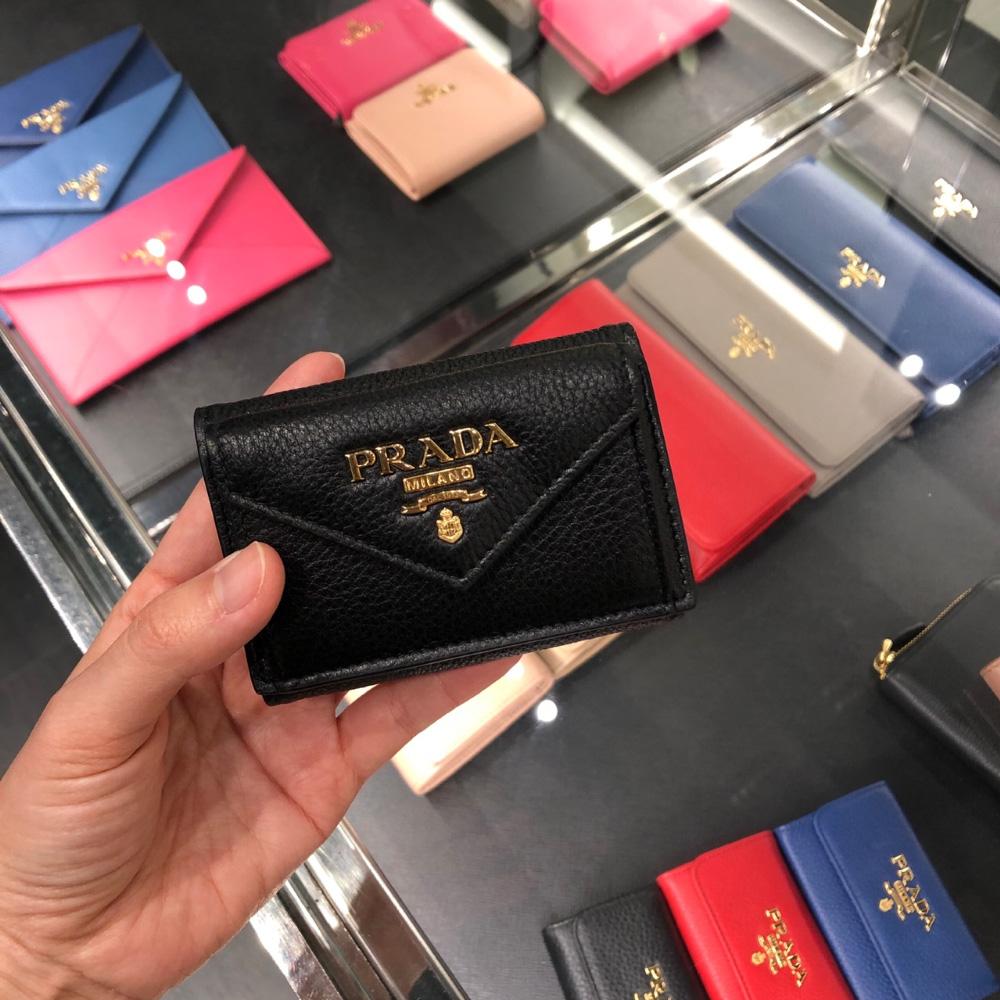 프라다 1MH021 2E3A 비텔로 그레인 3단 폴딩 미니지갑 3컬러
