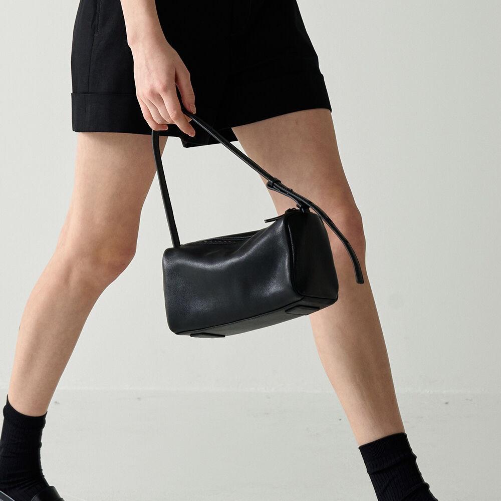 [8차 11/22예약배송] 빈티지 캐빈 백_black