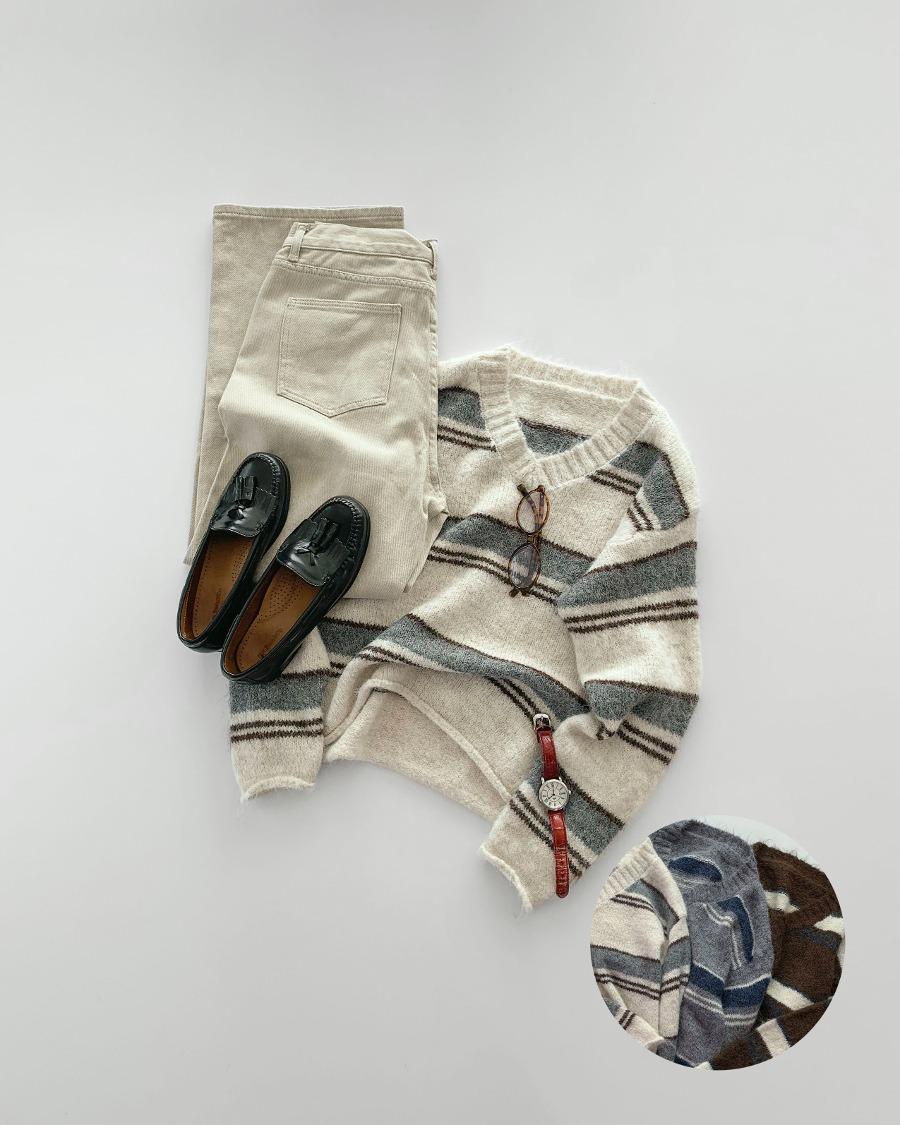 헤어리 스트라이프 V 니트