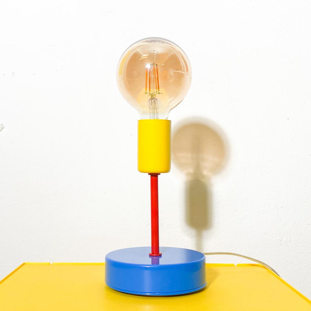 COLORFUL LIGHT BULB LAMP