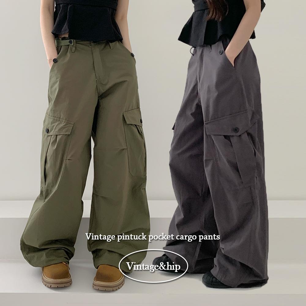 키키러브 🚀당일출고*힙코디추천[모델극찬/핏보장🖤] *허리조절* 배키 치노 비죠 버튼 빈티지 포켓 핀턱 빅카고 투버클 와이드 팬츠 #가을옷 #간절기 #댄서 - 4color